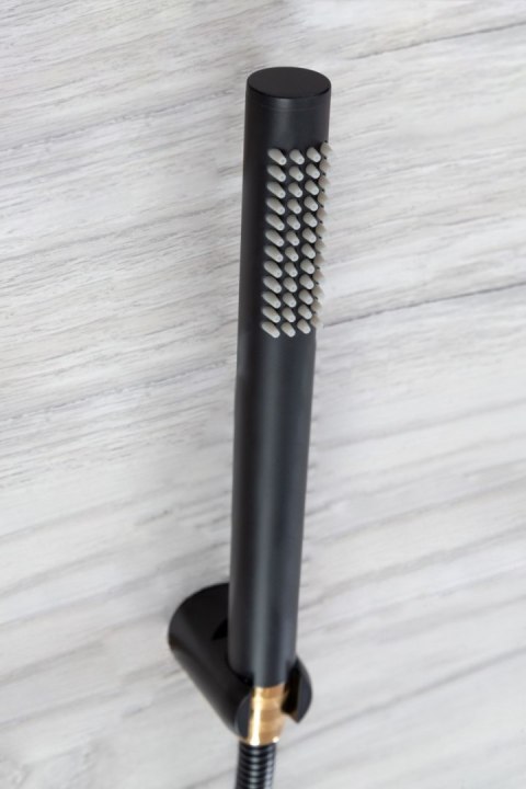 BATERIA WANNOWA SALTO CZARNA/ZŁOTA BATERIA WANNOWA SALTO CZARNA/ZŁOTA