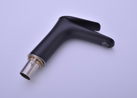 Bateria umywalkowa niska