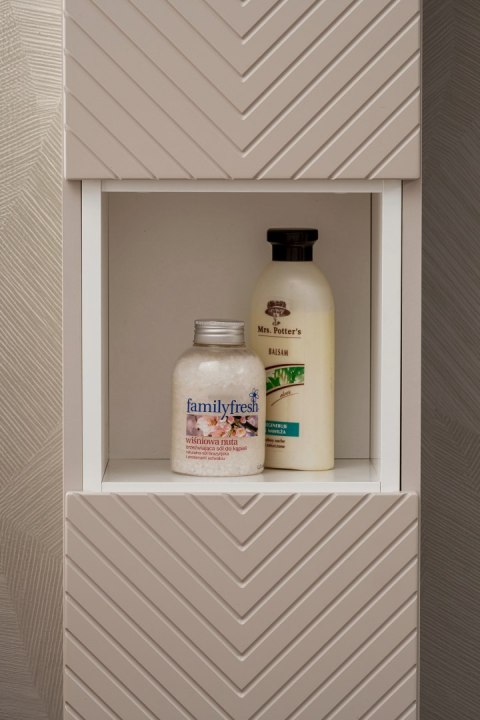 Szafka wysoka 2 drzwi