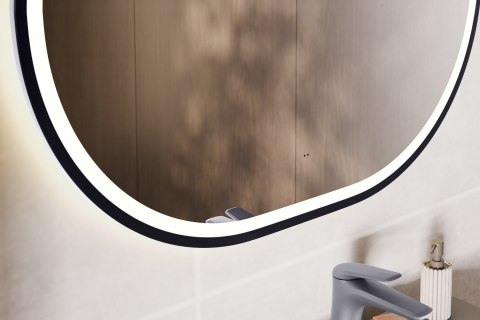 Zestaw meblowy XILO 120cm z blatem, umywalką nablatową Smile, szafką wysoką i lustrem LED