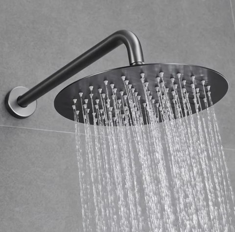 ZESTAW NATRYSKOWO-WANNOWY Z WYLEWKĄ LUNGO TYTAN ZESTAW NATRYSKOWO-WANNOWY Z WYLEWKĄ LUNGO TYTAN