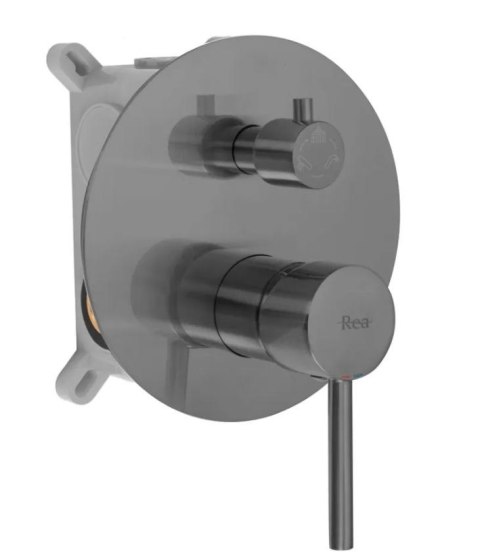 ZESTAW NATRYSKOWO-WANNOWY Z WYLEWKĄ LUNGO TYTAN ZESTAW NATRYSKOWO-WANNOWY Z WYLEWKĄ LUNGO TYTAN