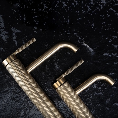 Bateria umywalkowa wysoka REA ARGON złota szczotkowana